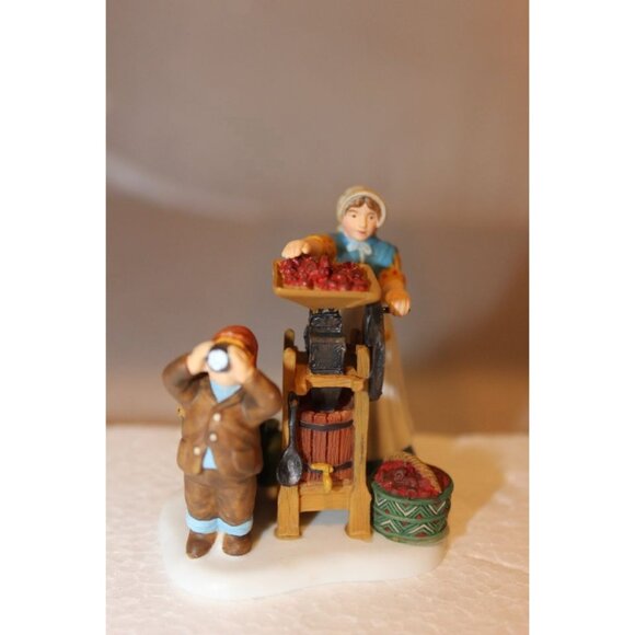 Dept 56 New England - Running the Apple Press - Picture 1 of 8